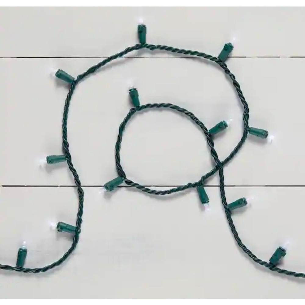 Home Accents Holiday 200 Cool White Dome LED Lights 58 ft Green Wire In/Outdoor‎